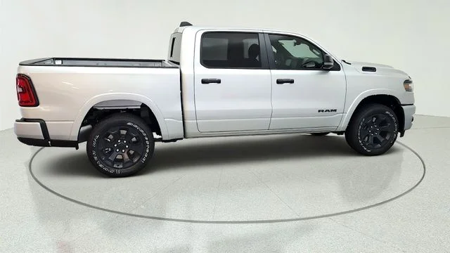 New 2026 Silver Zynith Exterior Paint RAM Big Horn/Lone Star image 15