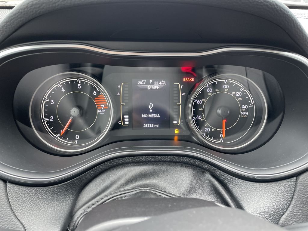 Certified Used 2019 White Jeep Latitude Plus image 16