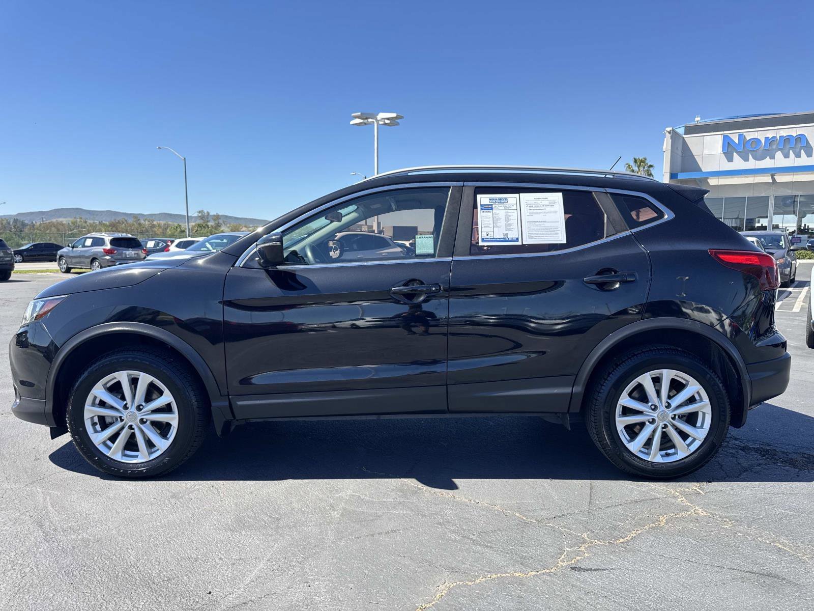 Used 2017 Nissan Rogue Sport SV with VIN JN1BJ1CP0HW034262 for sale in Irvine, CA