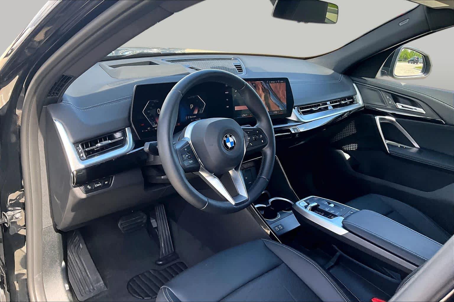 Used 2026 Black Sapphire Metallic BMW xDrive28i image 16