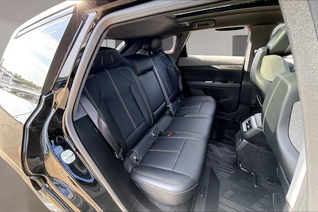 Used 2025 Black Cadillac Sport image 29