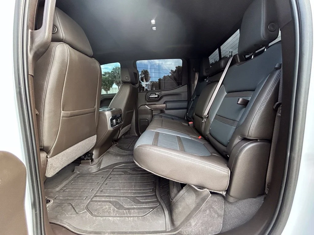 Used 2021 White Frost GMC Denali image 32