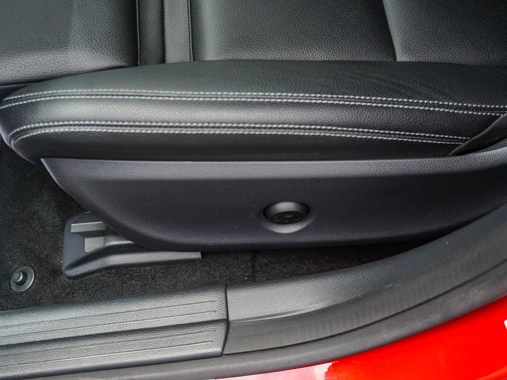 Used 2019 Red Mercedes-Benz CLA 250 image 19