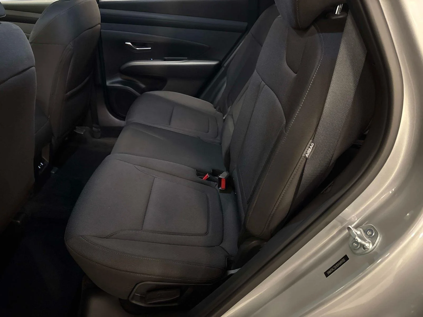 Used 2025 Shimmering Silver Hyundai SE image 13