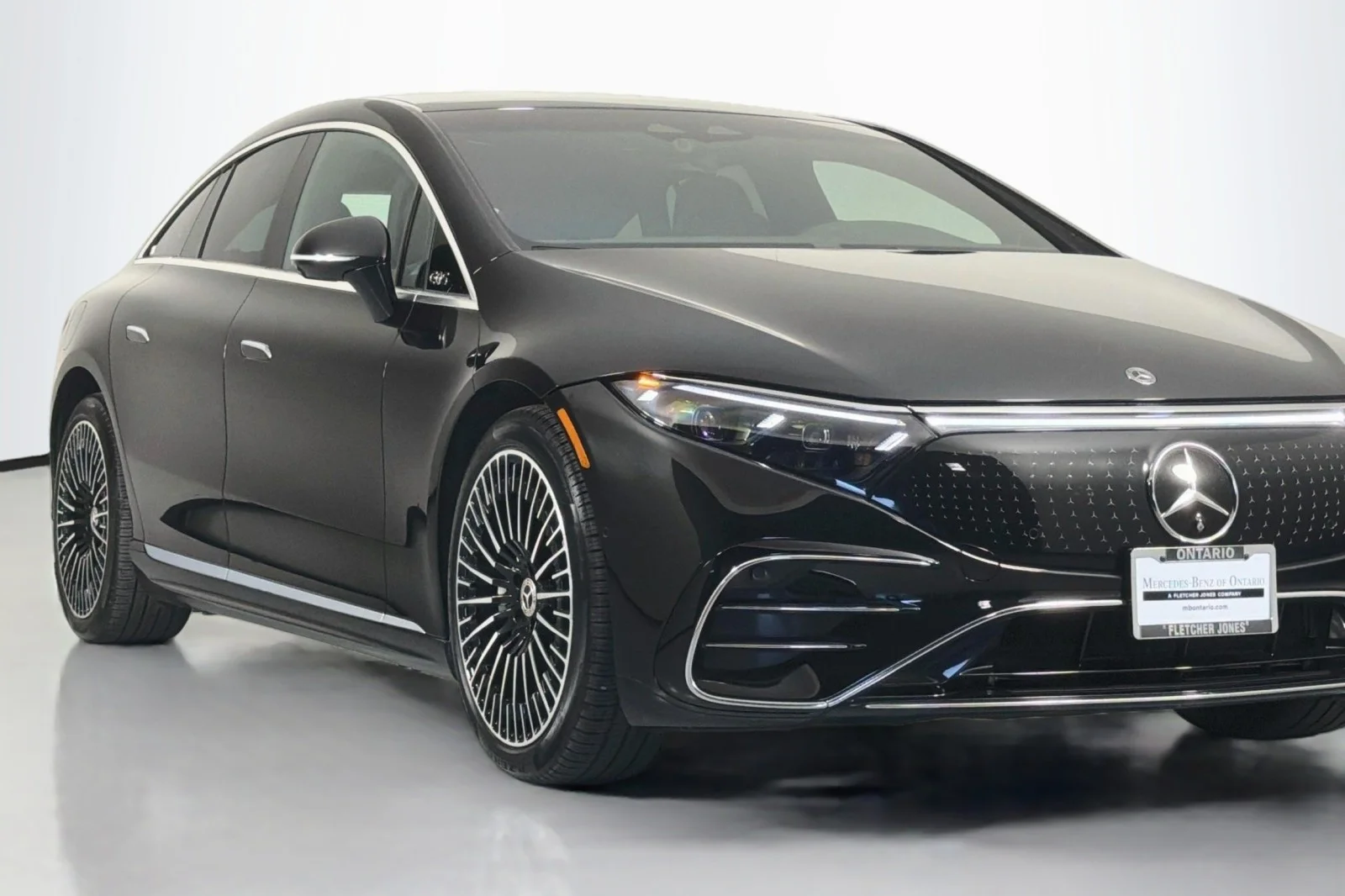 Certified Used 2023 Obsidian Black Metallic Mercedes-Benz EQS 450 image 13
