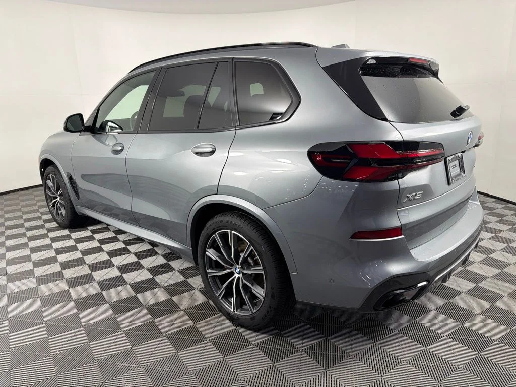 Certified Used 2025 Gray BMW xDrive40i image 7