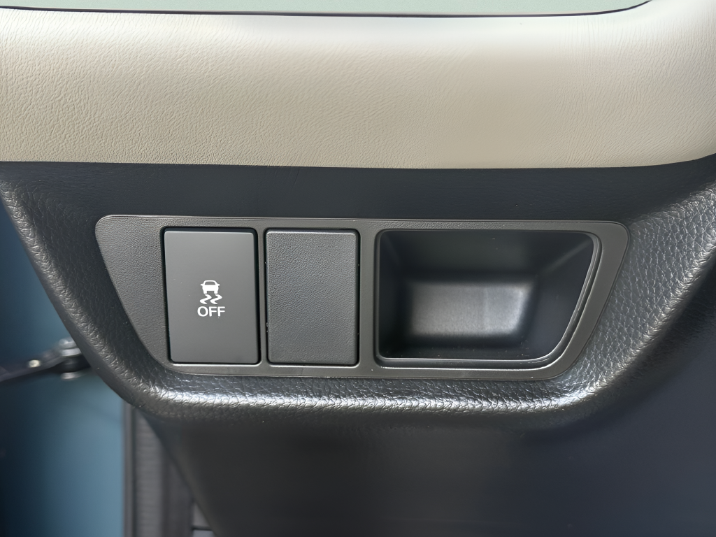 Used 2027  Honda EX-L image 18