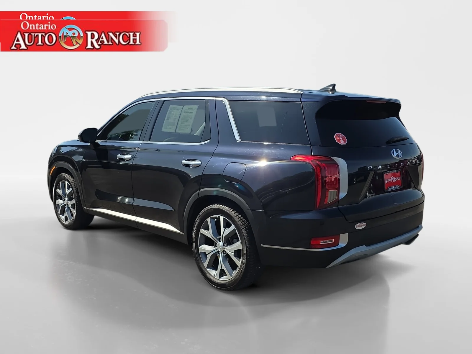 Used 2021 Moonlight Cloud Hyundai SEL image 3