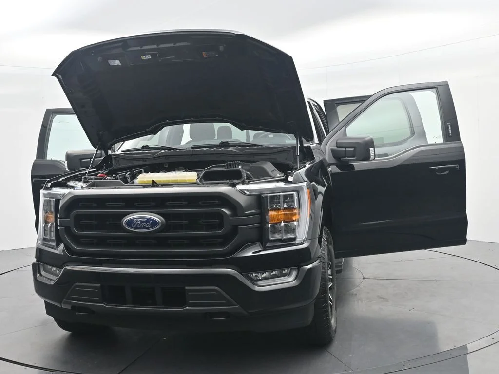 Used 2023 Black Ford XLT image 49