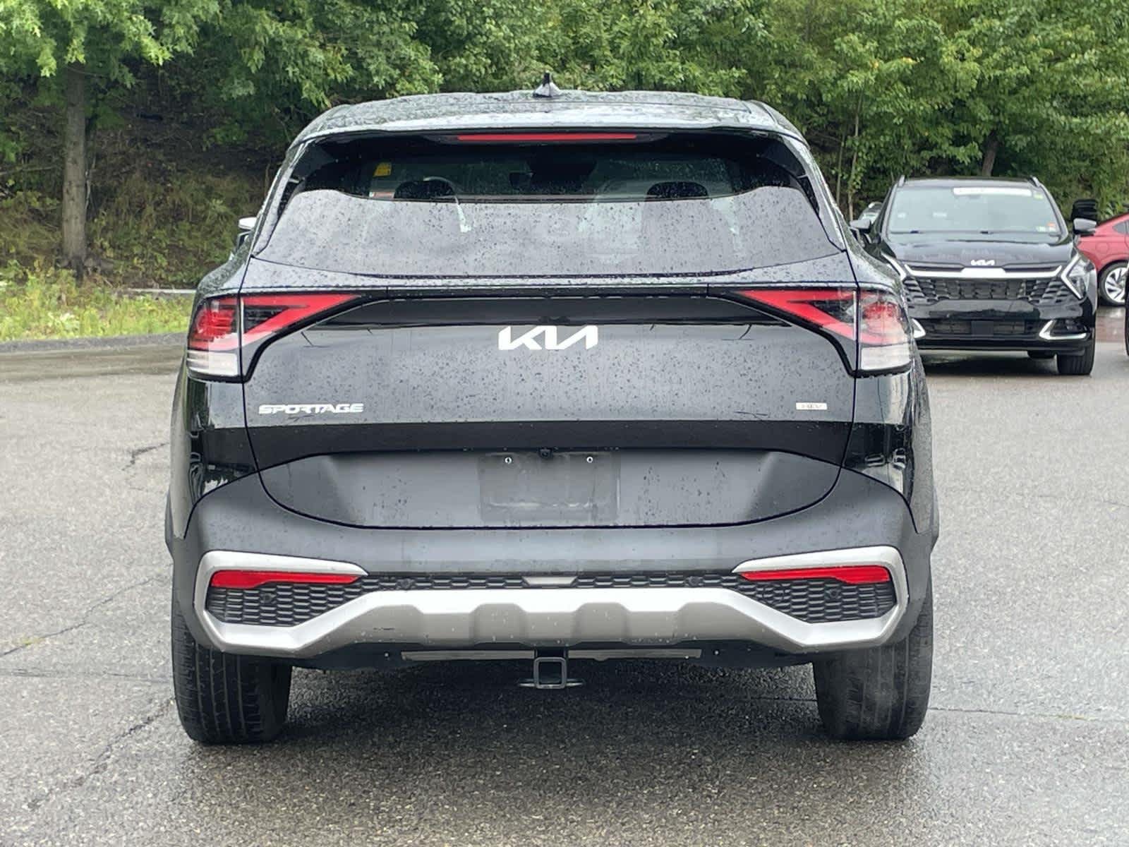 Certified Used 2023 Fusion Black Kia LX image 12