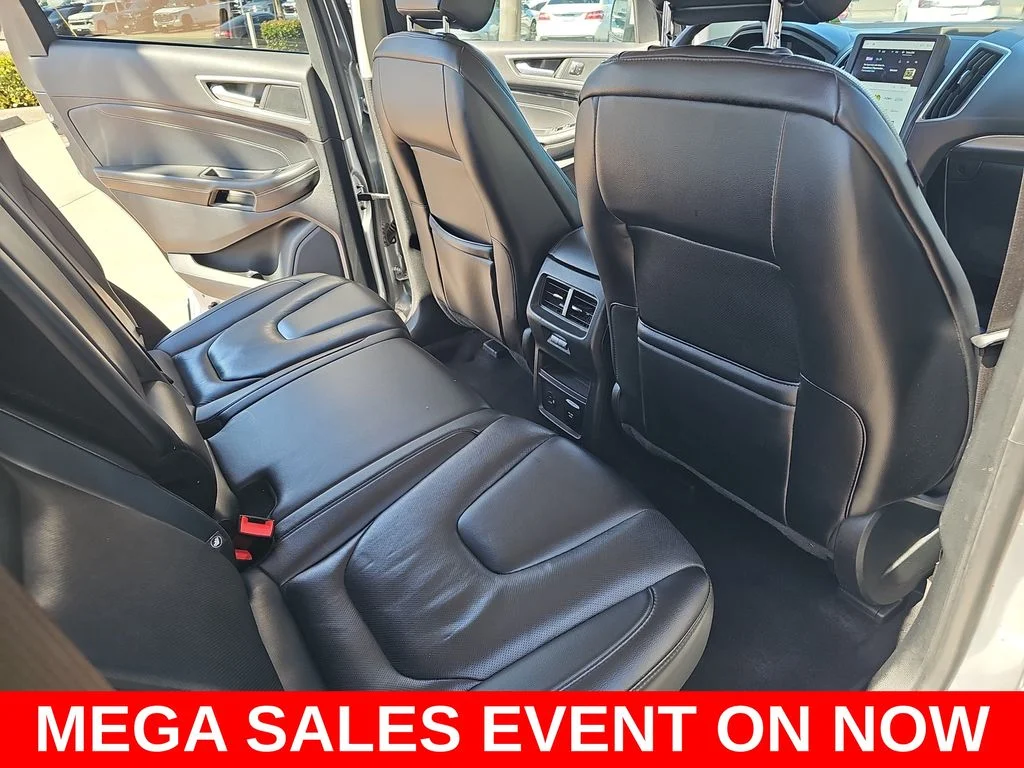 Used 2022 Silver Ford Titanium image 11