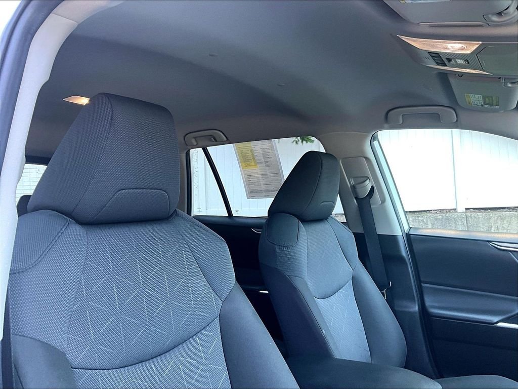 Used 2025 White Toyota XLE image 22