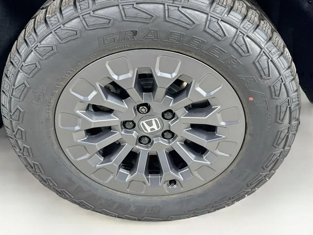 New 2026 Sonic Gray Pearl Honda TrailSport image 42