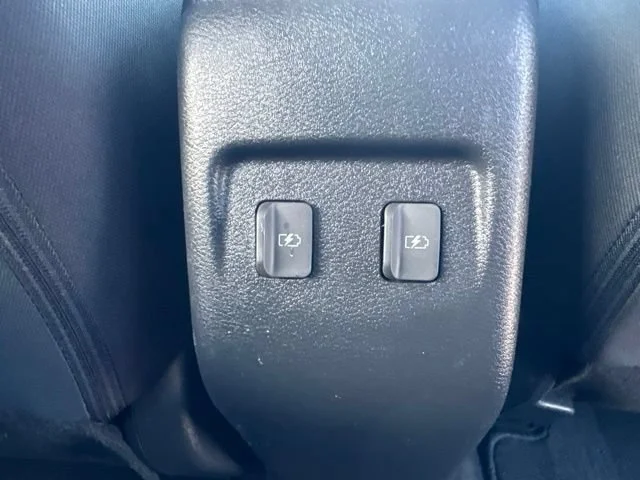 2021 Nissan Kicks SV - Photo 13