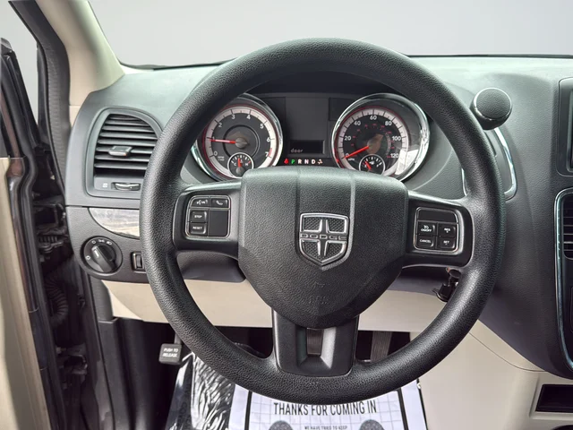 Used 2019 Gray Dodge SE image 37