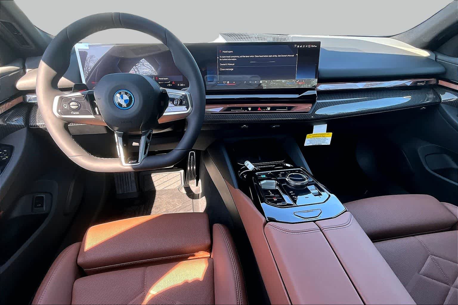 New 2026 Mineral White Metallic BMW eDrive40 image 5