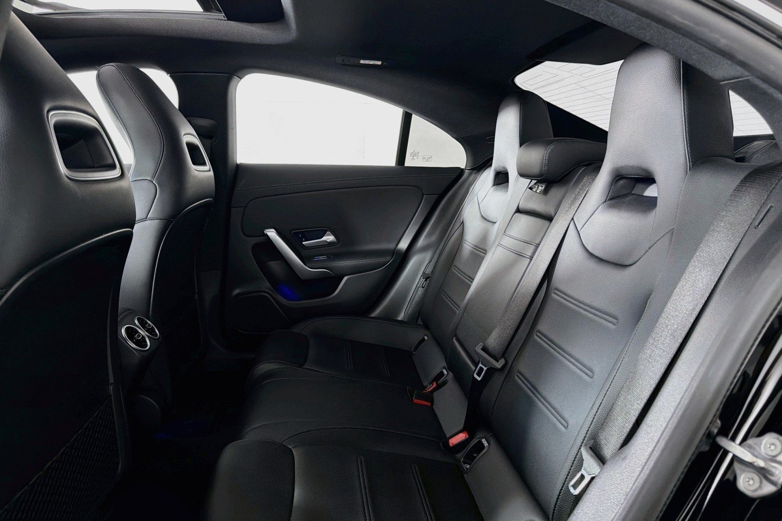 Used 2020 Night Black Mercedes-Benz 250 image 7