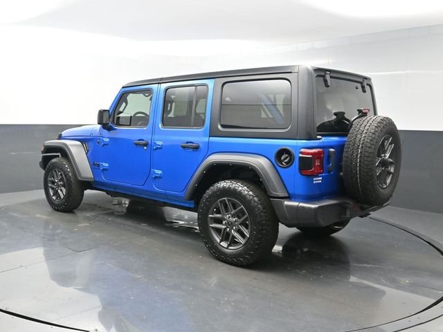 Used 2024 Blue Jeep Sport S image 5