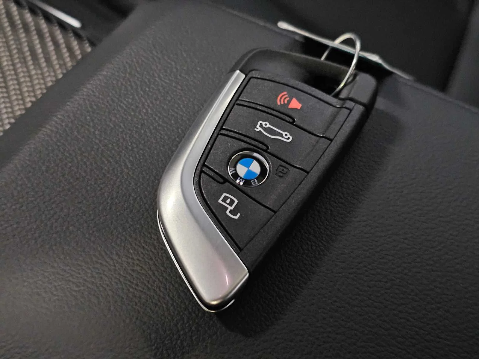 New 2026 Brooklyn Grey Metallic BMW M240i xDrive image 33