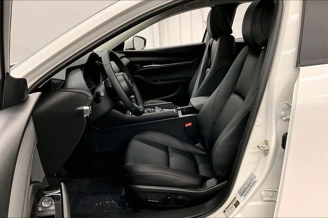 Used 2026 Snowflake White Pearl Mica Mazda 2.5 S Preferred Sunroof - Adaptive Cruise - Htd Seats image 23
