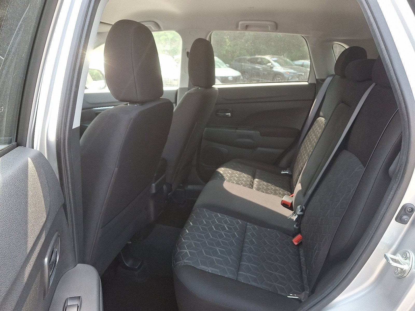 2024 Mitsubishi Outlander Sport ES - Photo 10