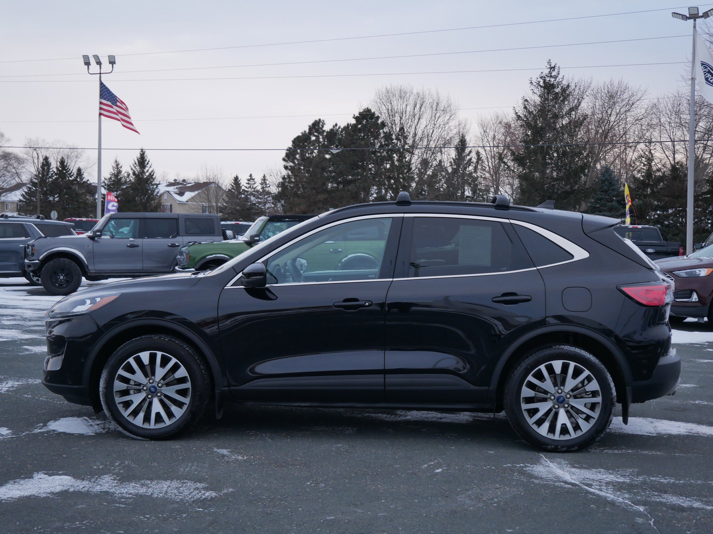 Used 2020 Ford Escape Titanium with VIN 1FMCU9J90LUB05097 for sale in Hastings, Minnesota