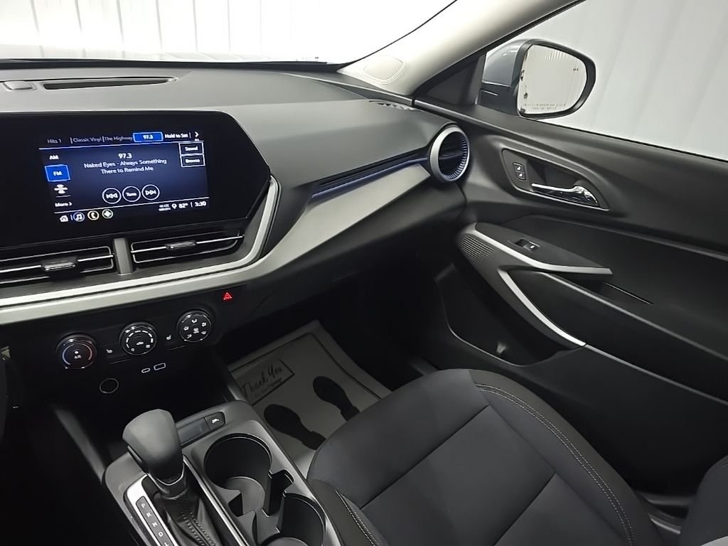 Used 2024 Gray Chevrolet LS image 27