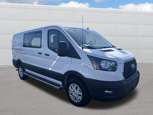 Used 2024 Oxford White Ford Base image 3