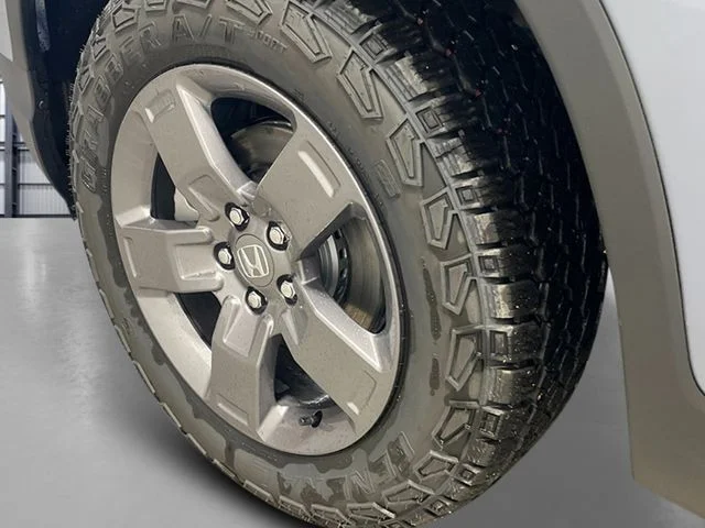 New 2026 Sonic Gray Pearl Honda TrailSport image 11