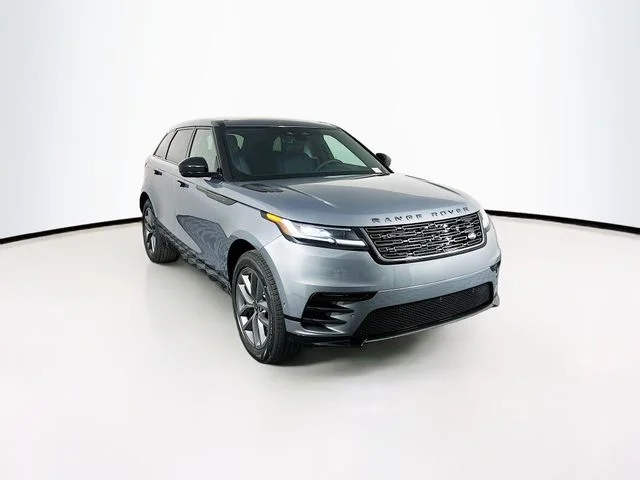Certified Used 2026 Zadar Grey Land Rover Dynamic SE image 3