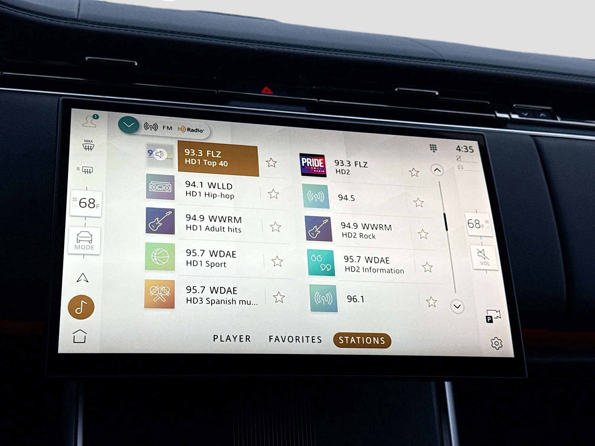New 2026 Sunset Gold SV Bespoke Ultra Metallic Gloss Land Rover Autobiography image 31