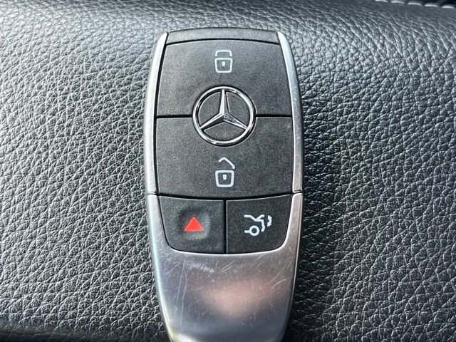 Used 2021  Mercedes-Benz GLE 450 image 23