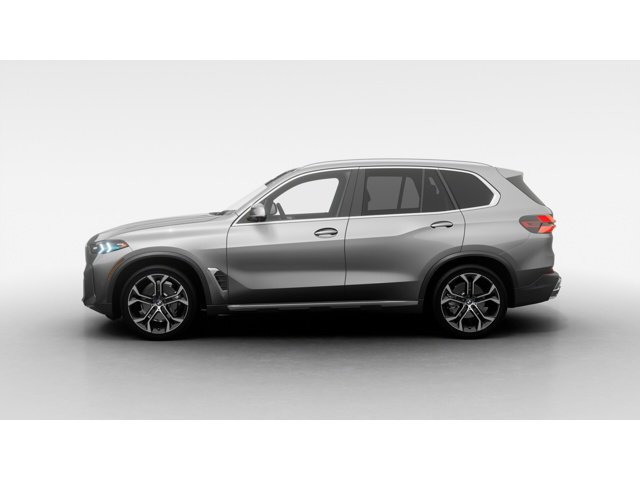 New 2026 Skyscraper Grey Metallic BMW sDrive40i image 4