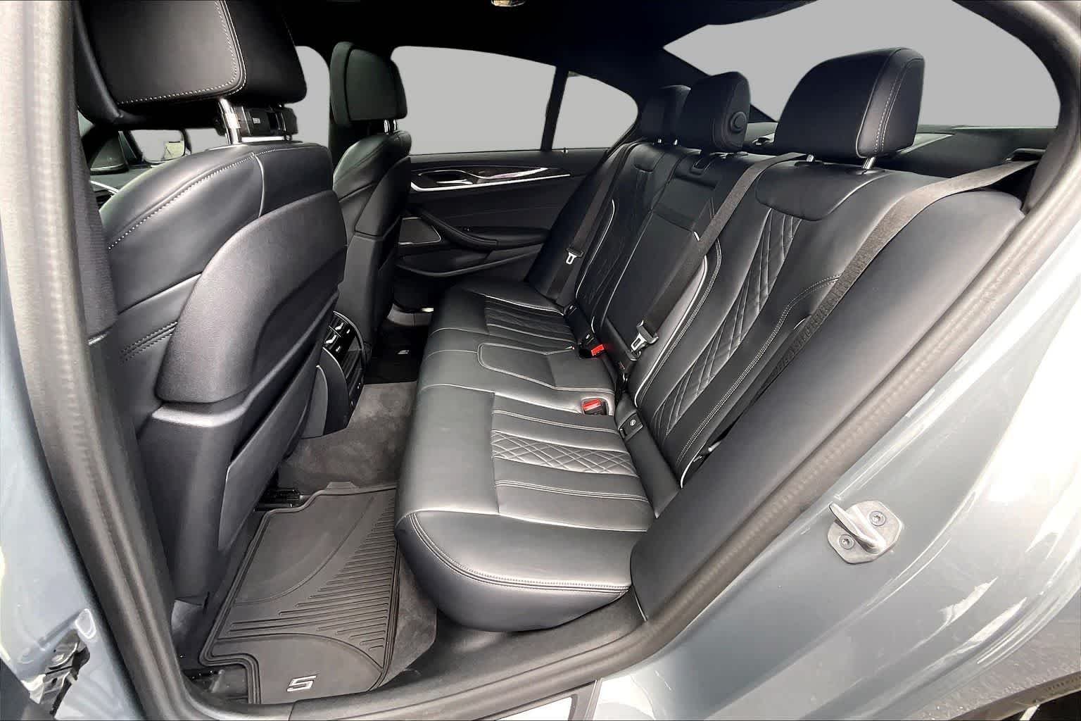 Certified Used 2023 Skyscraper Gray Metallic BMW 540i image 22