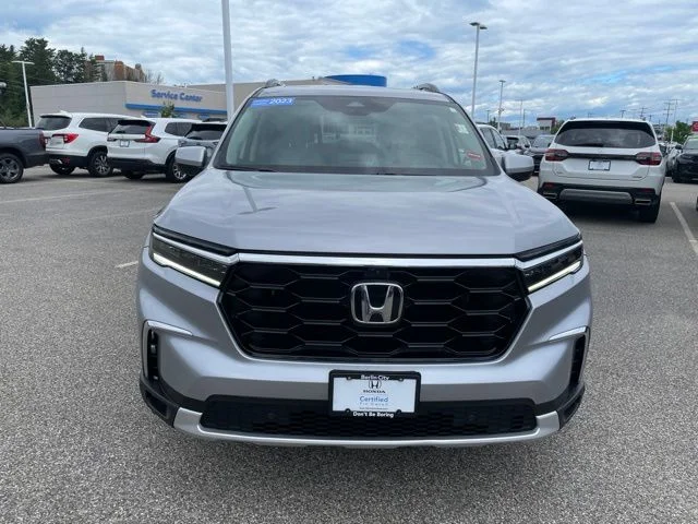 Used 2023 Lunar Silver Metallic Honda Elite image 2