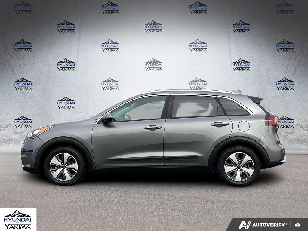 Used 2017 Metal Stream Kia LX image 3