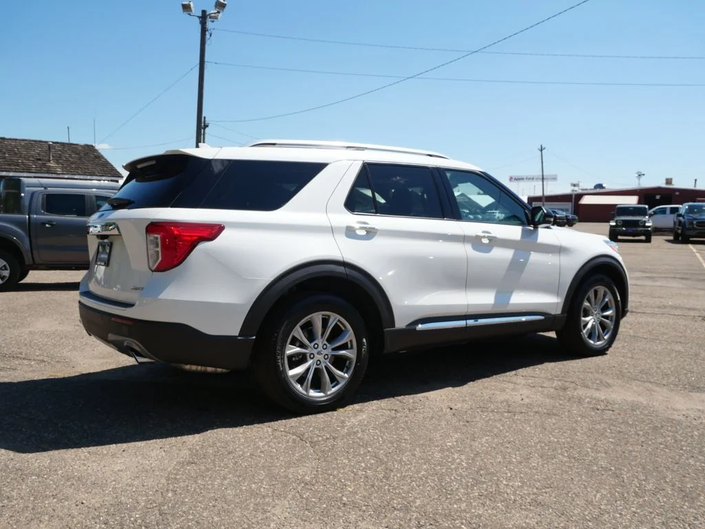 Certified Used 2023 White Ford Limited image 6
