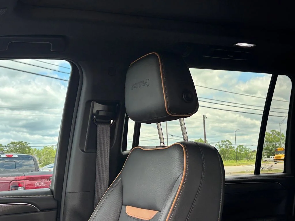 Used 2022 Black GMC AT4 image 12