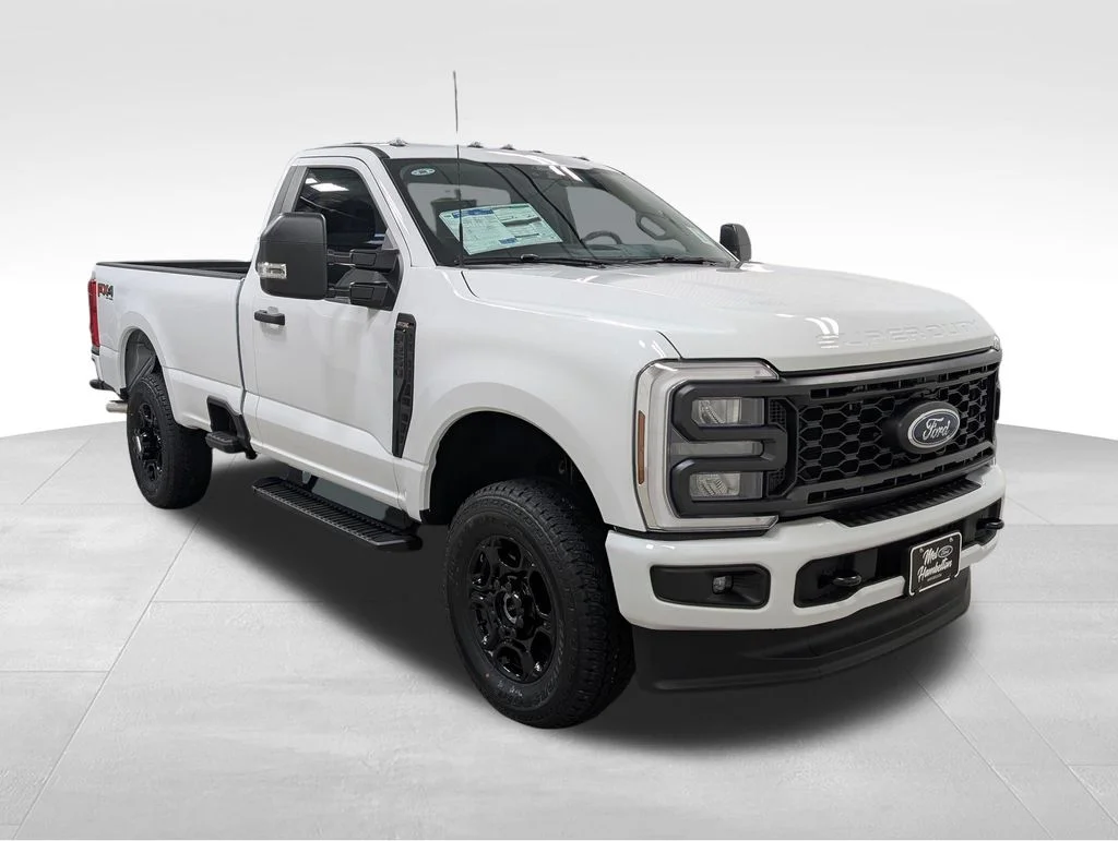 New 2026 Oxford White Ford F-250® XL image 6