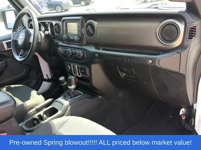 Used 2018 White Jeep Unlimited Sport S image 43