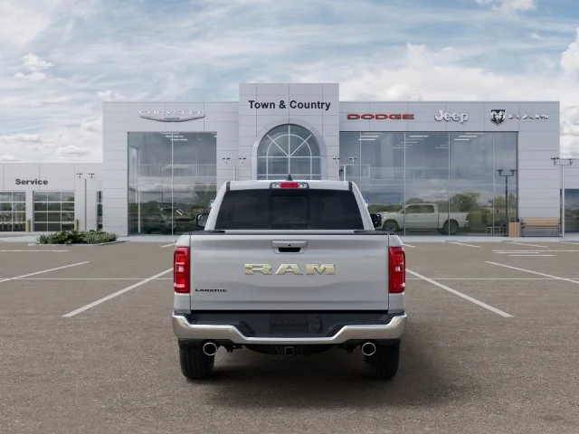 New 2026 Bright White Clear-Coat Exterior Paint RAM Laramie image 7