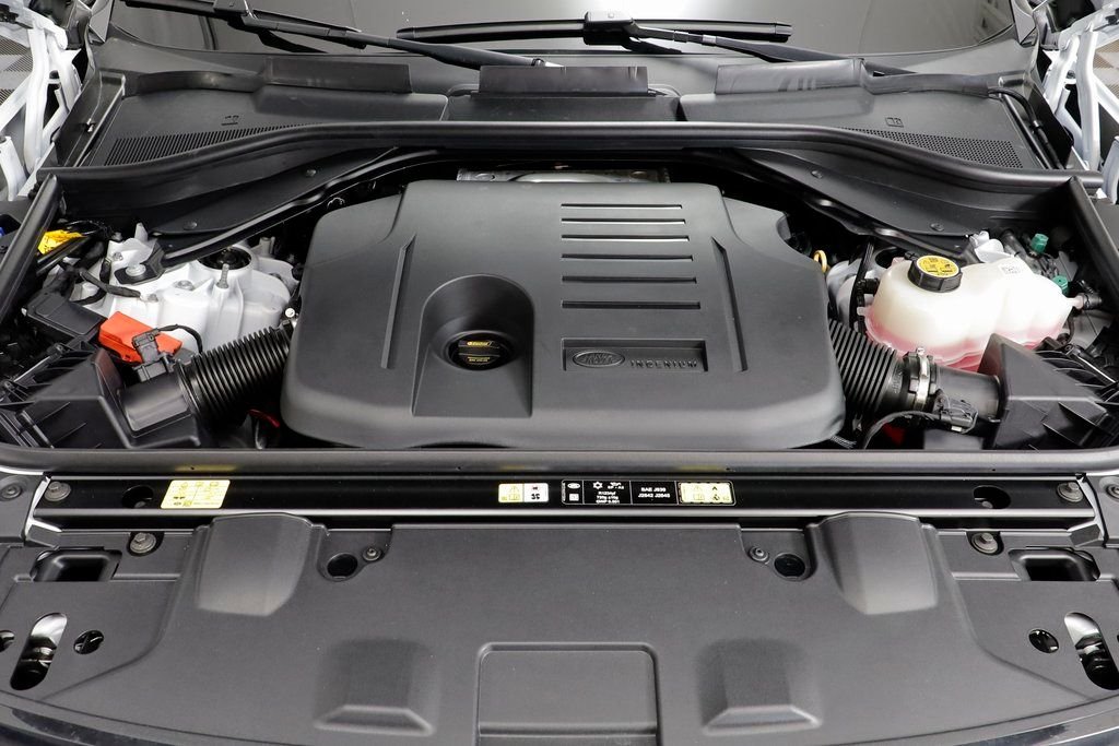 2025 Land Rover Range Rover SE - Photo 24