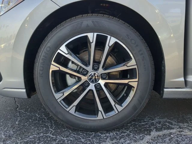 2025 Volkswagen Jetta Sport - Photo 30