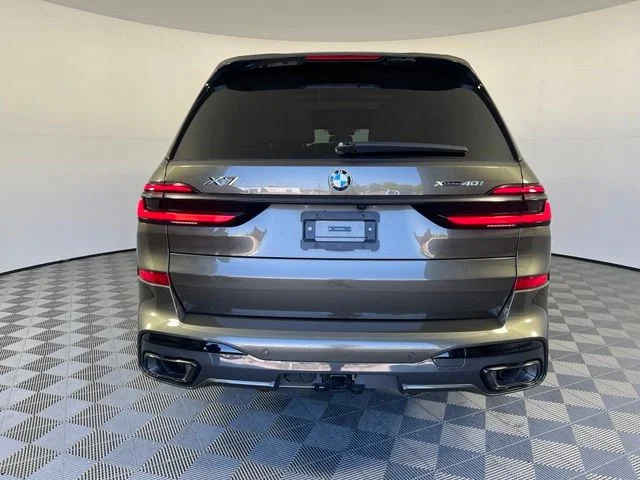 Certified Used 2026 Green BMW xDrive40i image 6