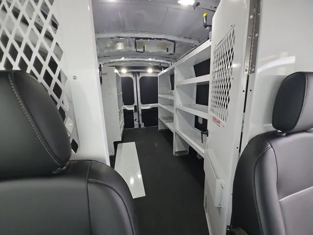 Used 2025 Oxford White Ford Base image 22