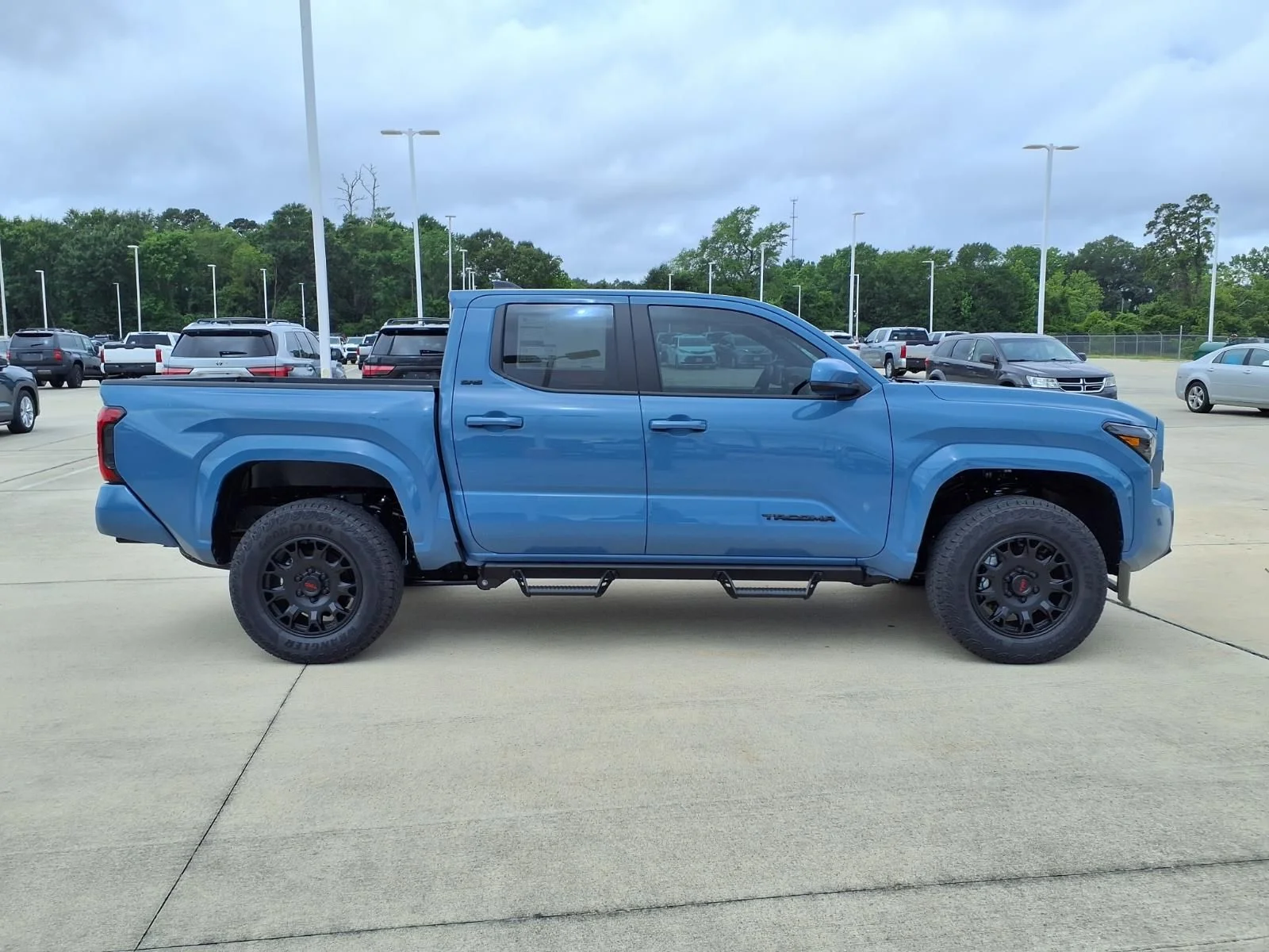 New 2026  Toyota SR5 image 5
