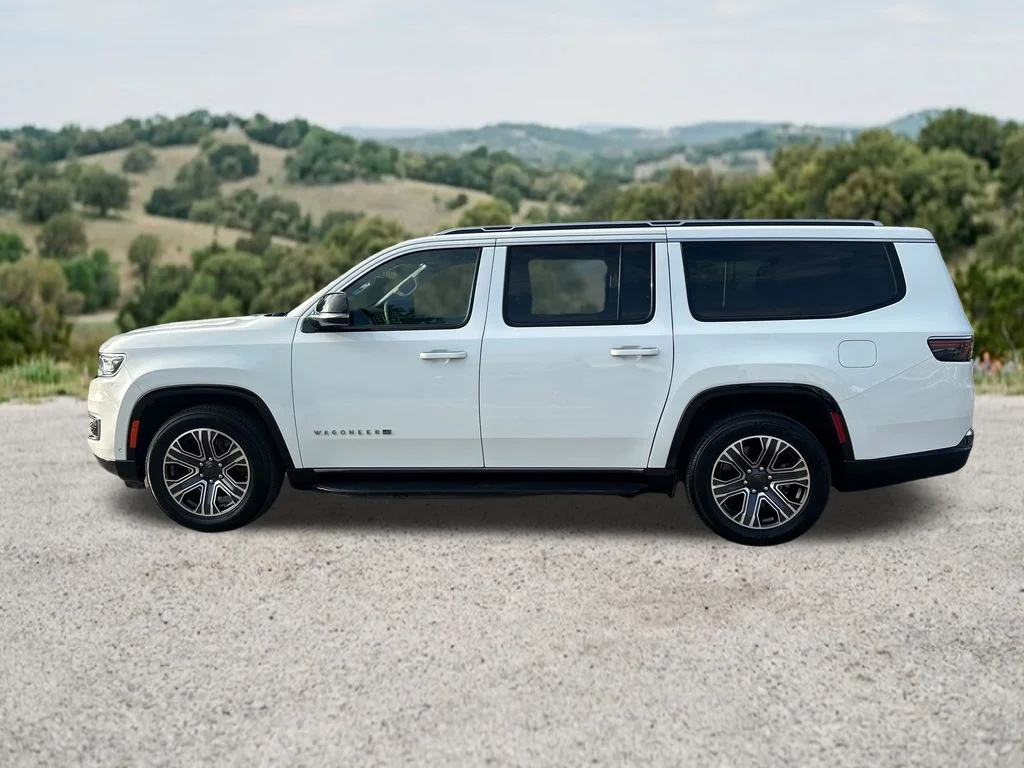Used 2023 White Jeep Series II image 2