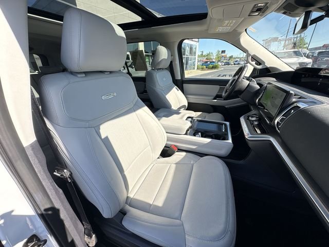 Used 2025 White Ford Platinum image 26