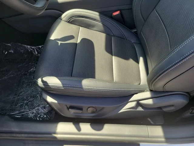 New 2026 Oxford White Ford EcoBoost Premium image 20