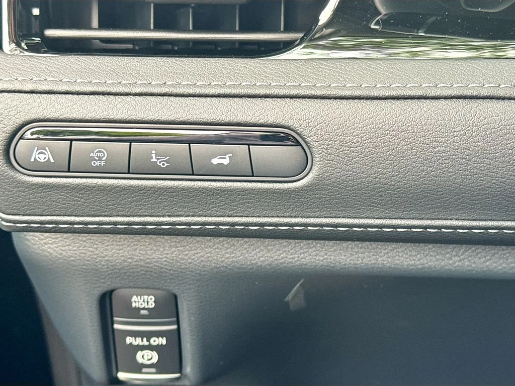 New 2026 BLACK OBSIDIAN INFINITI Luxe 4WD image 10